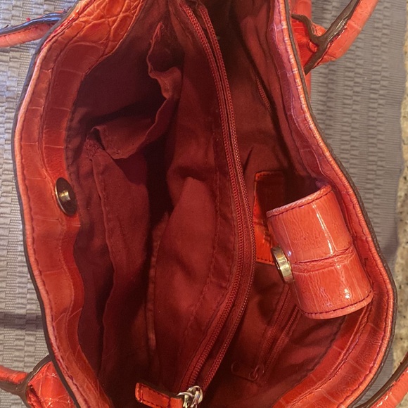 East 5th red purse - Picture 4 of 4